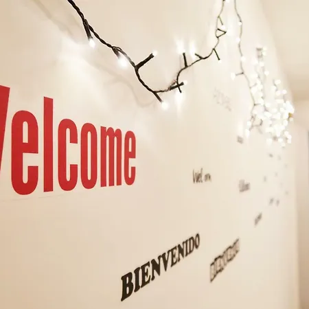 At * 로마